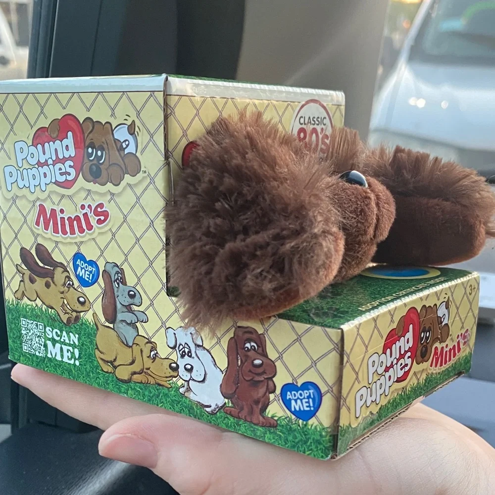 Pound Puppy’s Minis Plush toy Set - Black and Brown dog cute retro toys - Picture 6 of 6